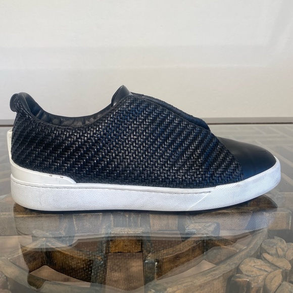 MENS SHOE - Picture 3 of 3